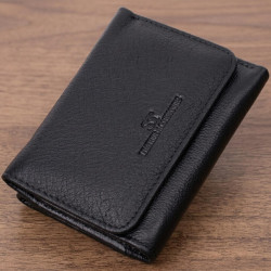 Кожаный лаконичный кошелек для женщин ST Leather 22506 Черный